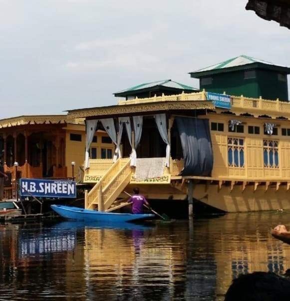 Hotel Heritage Shreen Houseboat Srīnagar Esterno foto